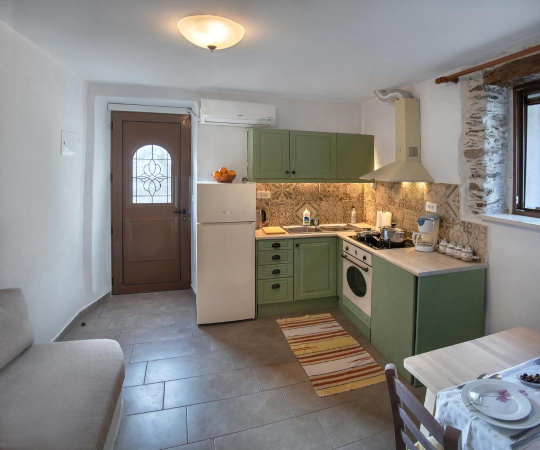 Feneri 3 -Cozy Rustic Apt 20' From Elafonisi Beach Perivolia  Exterior foto